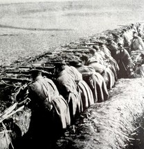 Servian Soldiers In The Trenches During Battle WW1 Print 1917 Military S... - $549.96 MXN