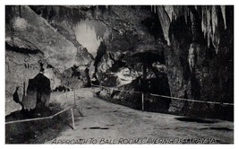 Approach to Ball Room in Caverns of Luray Viriginia RPPC Postcard - £5.12 GBP