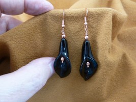 EE471-111 Black onyx Calla Lily Brazil gemstone dangle copper wire earrings - £18.67 GBP