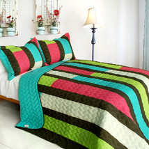 [May Flower] 3PC Patchwork Quilt Set (Full/Queen Size) - $99.89