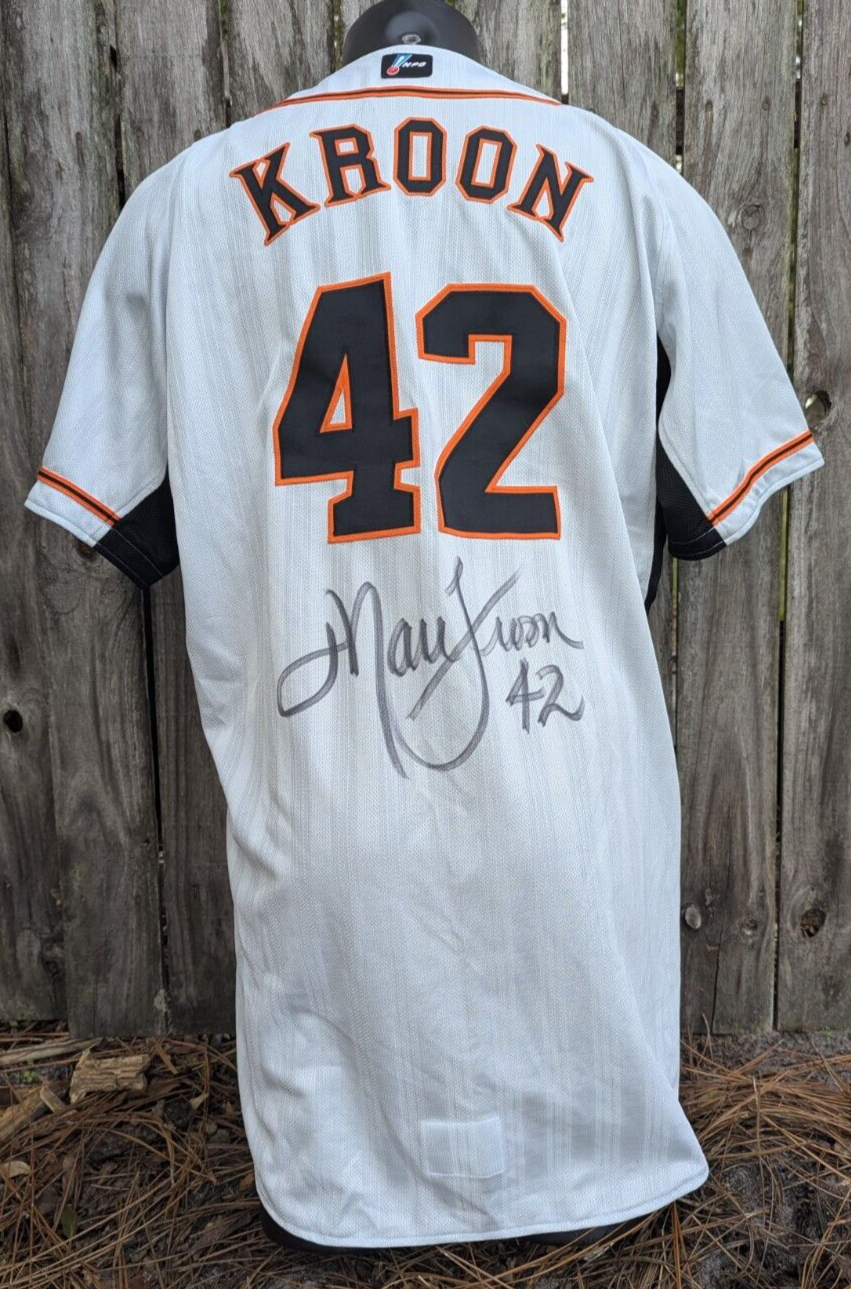 【予約販売品】 Signed #42 Kroon Marc Jersey items similar 50 and Giants Yomiuri 応援グッズ