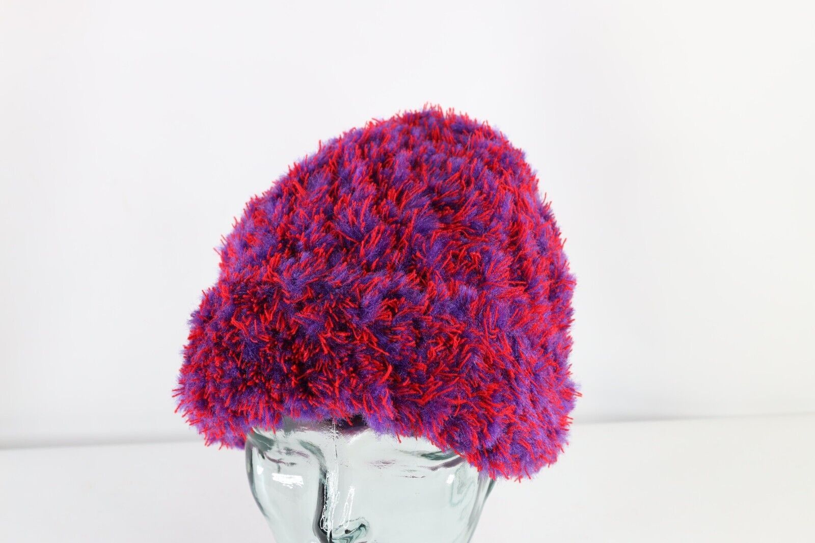 NOS Vintage 90s Streetwear Textured Fuzzy Shag Beanie Hat Cap Cuffed Womens OSFA
