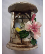 Vintage Nuova Capodimonte Hand Painted Wishing Well Flowers 4.5” Italy - $370.22 MXN