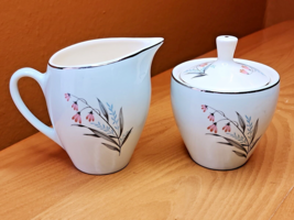 Sears VTG Harmony House China Coral Bell Creamer  &amp; Sugar Bowl Set  Ligh... - $50.36