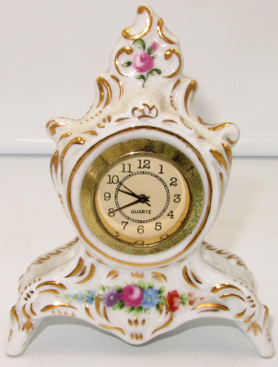 CHARMING PORCELAIN CLOCK LEMOGES DESIGN QUARTZ - $20.00