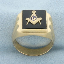 Onyx Masonic Ring in 14k Yellow Gold - £721.41 GBP