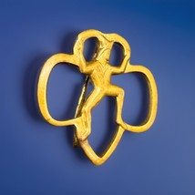 Vintage Brownie Girl Scouts Trefoil Elf Membership Pin, Brass C-Clasp, 1... - $14.50