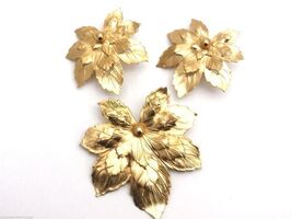 Signed Sarah Coventry Vintage Book Piece Silvery Maple Brooch Ears Gold ... - $26.69