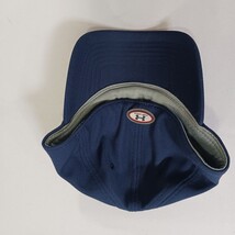 Under Armour Men's Back Fitted Blue Baseball Cap Hat Size Large  image 12
