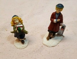 Model Hobby Train Platform Ceramic Figures 2&quot; Woman &amp; Luggage &amp; Girl wit... - $12.61