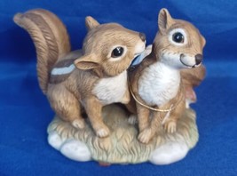 Homco Home Interiors Masterpiece Porcelain Sweetheart Chipmunks (1990)  - £32.90 GBP