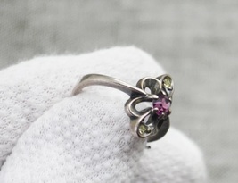 Beautiful vintage gemstone ring - £8.75 GBP