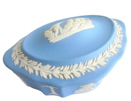 WEDGWOOD BOX Jasperware in fine ceramic blue color and white angels for table co - $30.00