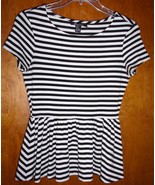 Forever 21 White &amp; Black Summer Pullover Stripe Stretch Top Size S - €6,07 EUR