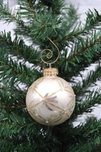 Oyster Velvet 2-5/8&quot; Glass Ball Christmas Ornament - £7.95 GBP