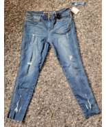 Seven7 Women's Size 12 NWT Dark Wash Bootcut Jeans - $570.03 MXN