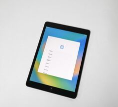 Apple iPad 8th Gen Wi-Fi + 4G 10.2" 32GB MYN32LL/A - Space Gray READ image 2