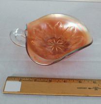 Dugan Diamond Glass Iridescent Marigold Carnival Leaf Rays Nappy Handled Bowl - £9.59 GBP