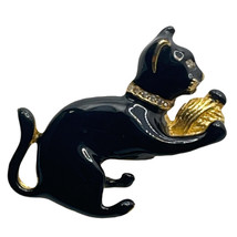 Vintage Black Enamel Metal Black Cat Yarn pin Brooch - $8.95