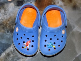 CROCS Front Court Clogs Toddler Size 6 - 7 Sea Blue / Orange - $18.40