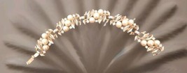 Vintage TRIFARI PAT PEND Pearl Rhinestone Bracelet Gold Tone Leaf Early Designer - £111.38 GBP