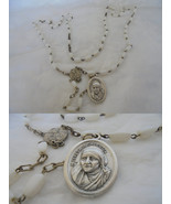 Praying rosary of Mother Teresa of Calcutta with beads in white Murano g... - £21.23 GBP