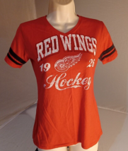 Woman&#39;s Detroit Red Wings Authentic NHL 1926 CCM T-Shirt VTG Sz M - £9.74 GBP