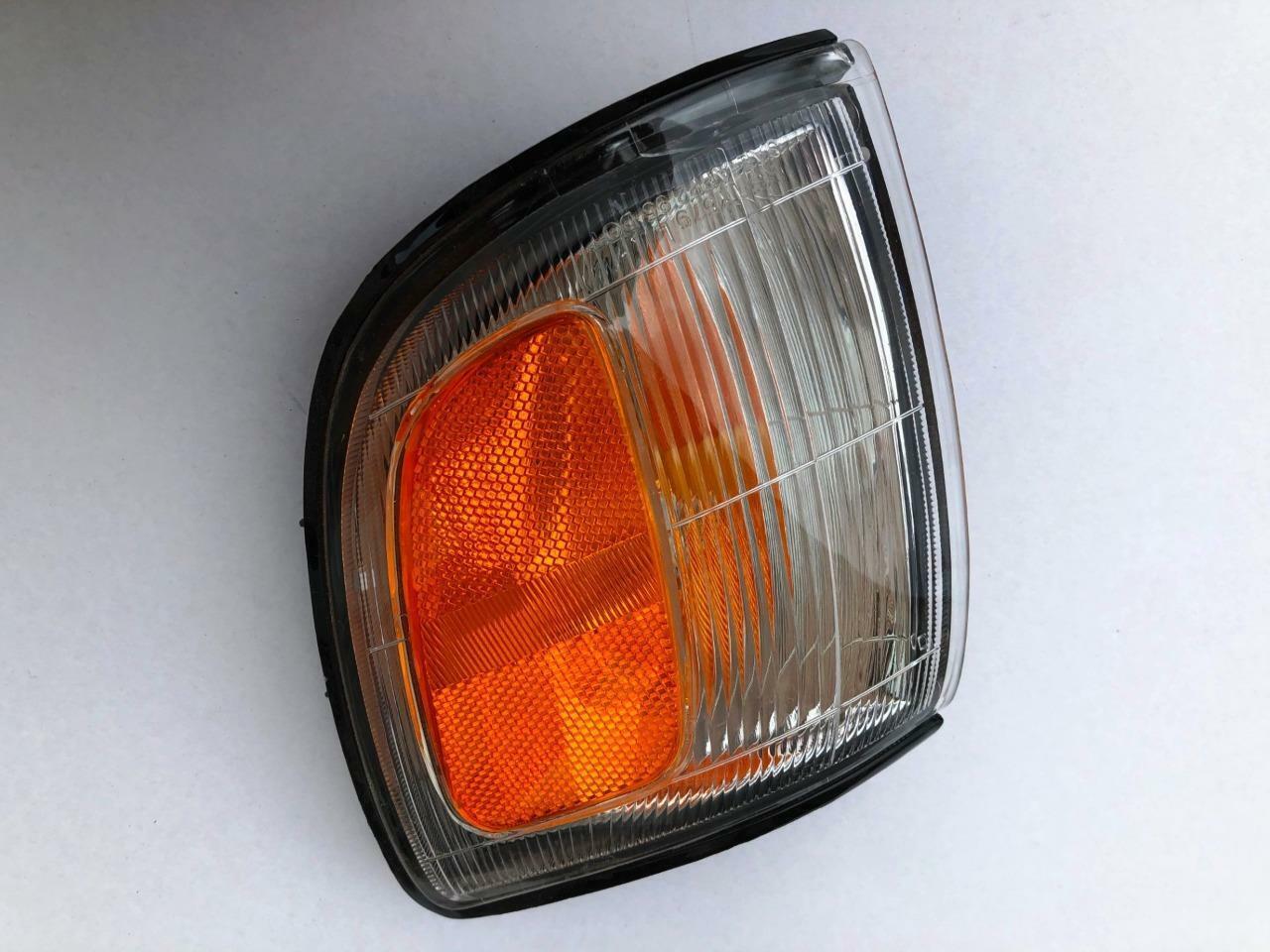 Eagle Eyes 1996-1997 Toyota 4Runner LEFT Side Parking Signal Light TO252... - $26.72