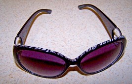 LIZ CLAIBORNE Sunglasses #85558 -  BLACK / ZEBRA W GRAY LENSES - 100% UV  - £19.58 GBP