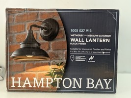 Hampton Bay Wetherby Barn Light Wall Mount Sconce Weather Resistant Lantern - $719.68 MXN
