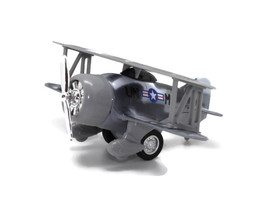 4.5&quot; Classic Double Wing Gray Pullback (No Display Box) 6.18&quot; Wide - $219.87 MXN