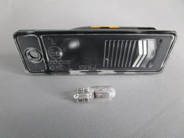 Genuine Jeep Grand Cherokee 1999-2004 License Plate Light Lamp w bulb 50... - $22.76