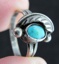 ANTIQUE NAVAJO ring Estate Sale! STERLING SILVER &amp; TURQUIOSE women 925 s... - £59.09 GBP