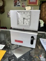 Vintage Lathem Time Clock Model 2126 Working Condition - £62.80 GBP