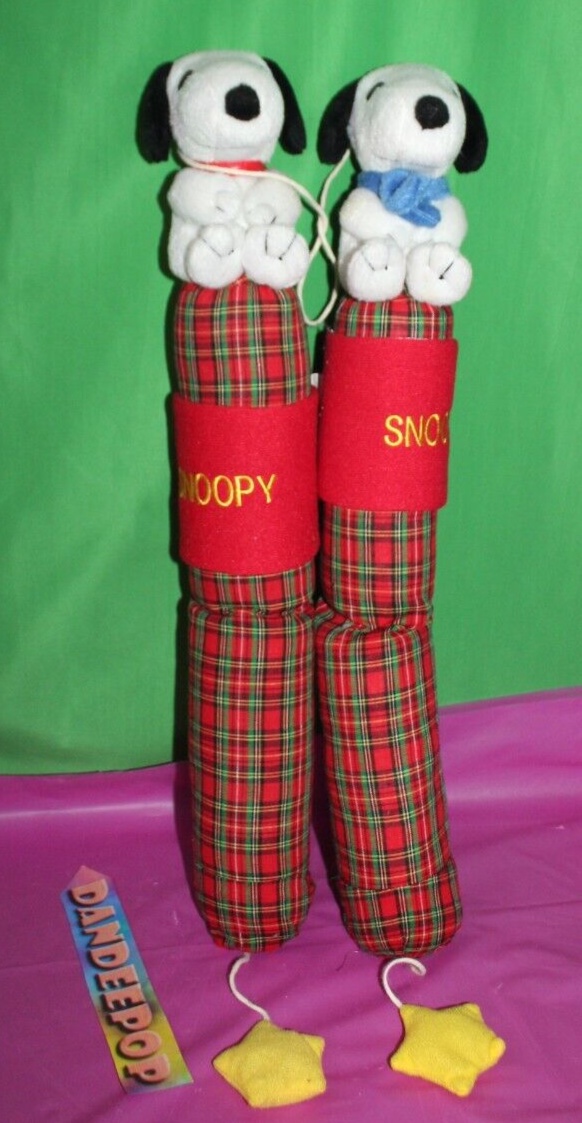 Primary image for Peanuts Snoopy Dog Boot Form Keepers Set 18"