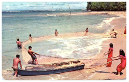 Hukilau Old Hawaiian Way Fishing Pan American Airline Issued Hawaii Postcard - £11.83 GBP