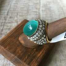 Large Antique Gold Tone Designer Green Cat&#39;s Eye Stone Cocktail Ring Size 7 - £21.55 GBP