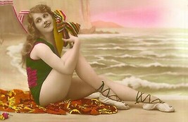 Beauty At The Beach Vintage Image Sexy Girl Bathing Suites Bathing Beauty 16x24 - £148.01 GBP