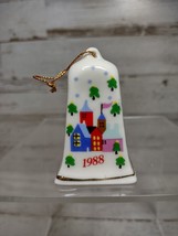 VTG Lillian Vernon LVC Porcelain Square Bell Christmas Ornament City Scene 1988 - £3.58 GBP