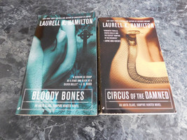 Laurel K Hamilton lot of 2 Anita Blake Series Fantasy Paperbacks - £3.17 GBP