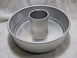 Vintage Collectible 3 Pc 9&quot; x 3&quot; ANGEL CAKE PAN Made in Manitowoc, WI US... - $39.95