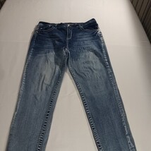 Rebel & Soul Women’s 12 Cotton Blend Faded Blue Distressed Skinny Jeans (31×30) image 10