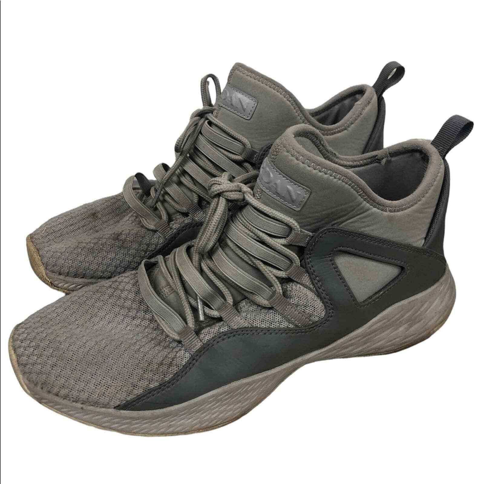 Primary image for Jordan Formula 23 Gray 2017 size 9 mens sneakers