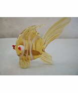 Art Glass Tropical Angel Fish with delicate fins and tail. (#0493) - $24.65 CAD