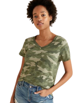 Old Navy Womens XXL Camo Camouflage Short Sleeve Shirt EveryWear Printed V Neck - £10.81 GBP