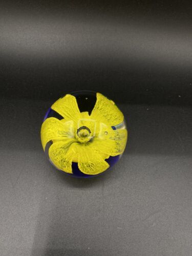 Vintage Yellow Lotus Flower Blue Base Art Glass Paperweight 2.5&quot; tall - $26.72