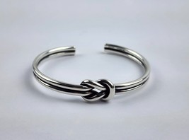 James Avery Retired Lovers Knot 925 Sterling Silver  Cuff Bracelet Great cond. - £158.26 GBP