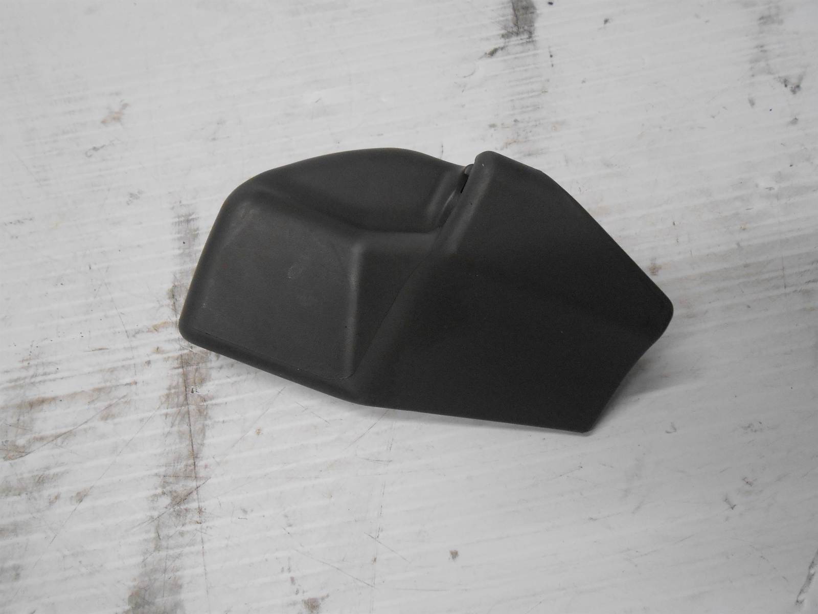 2007 Toyota Prius Rear Right RH Passenger side Seat Bolt and Track Cover - $24.99