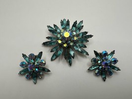 Antique Blue Flower Rhinestone Brooch 5.5cm Earring Set - £46.78 GBP