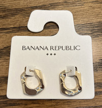 NEW Banana Republic Factory Gold Tone Small Square Hoop Earrings NEW - £19.71 GBP